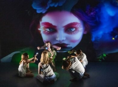 Cutting-Edge CFA Strategy Challenges Generative AI with Shakespeare's Legacy - Tech Digital Minds