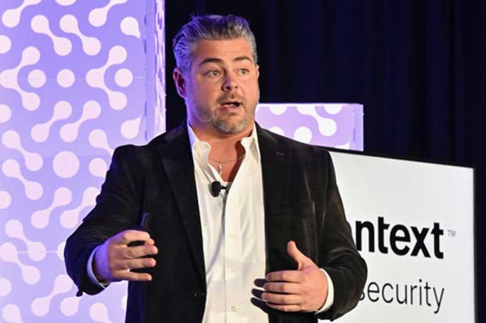 Thriving in the AI Era: Prioritizing Business Outcomes in Sales - Tech Digital Minds