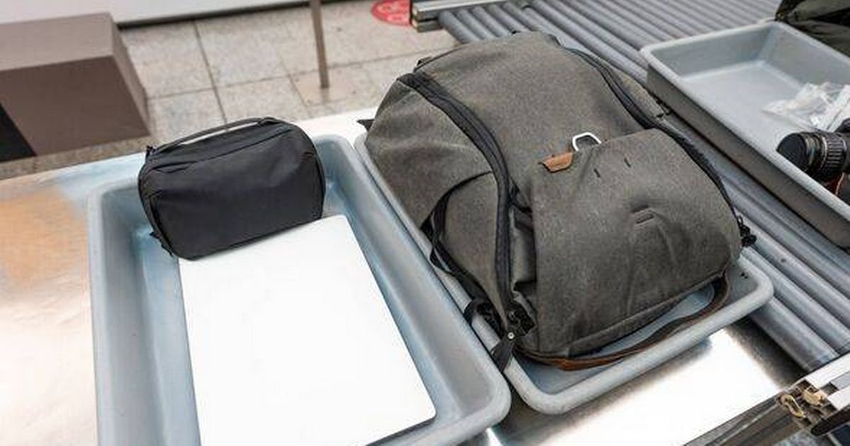 Warning Issued: Passengers Risk Phone Confiscation Due to Little-Known Rule - Tech Digital Minds