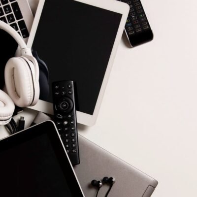 Your Tech Devices from Smartphones to Laptops Are Dirtier Than You Realize—Here’s How to Clean Them Safely - Tech Digital Minds