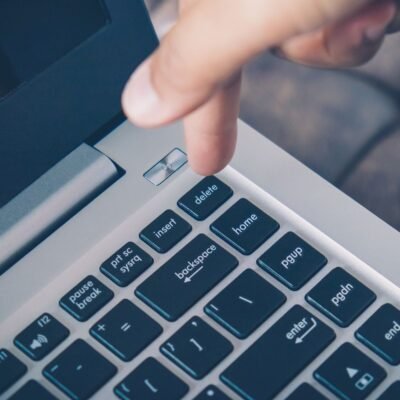 Easy and Secure Ways to Wipe Your Laptop - Tech Digital Minds