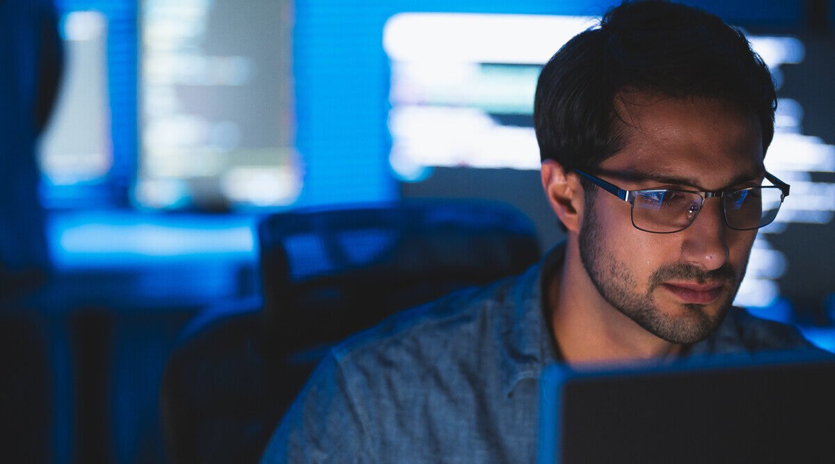 How to Connect Business Users with the Right AI Workstations - Tech Digital Minds