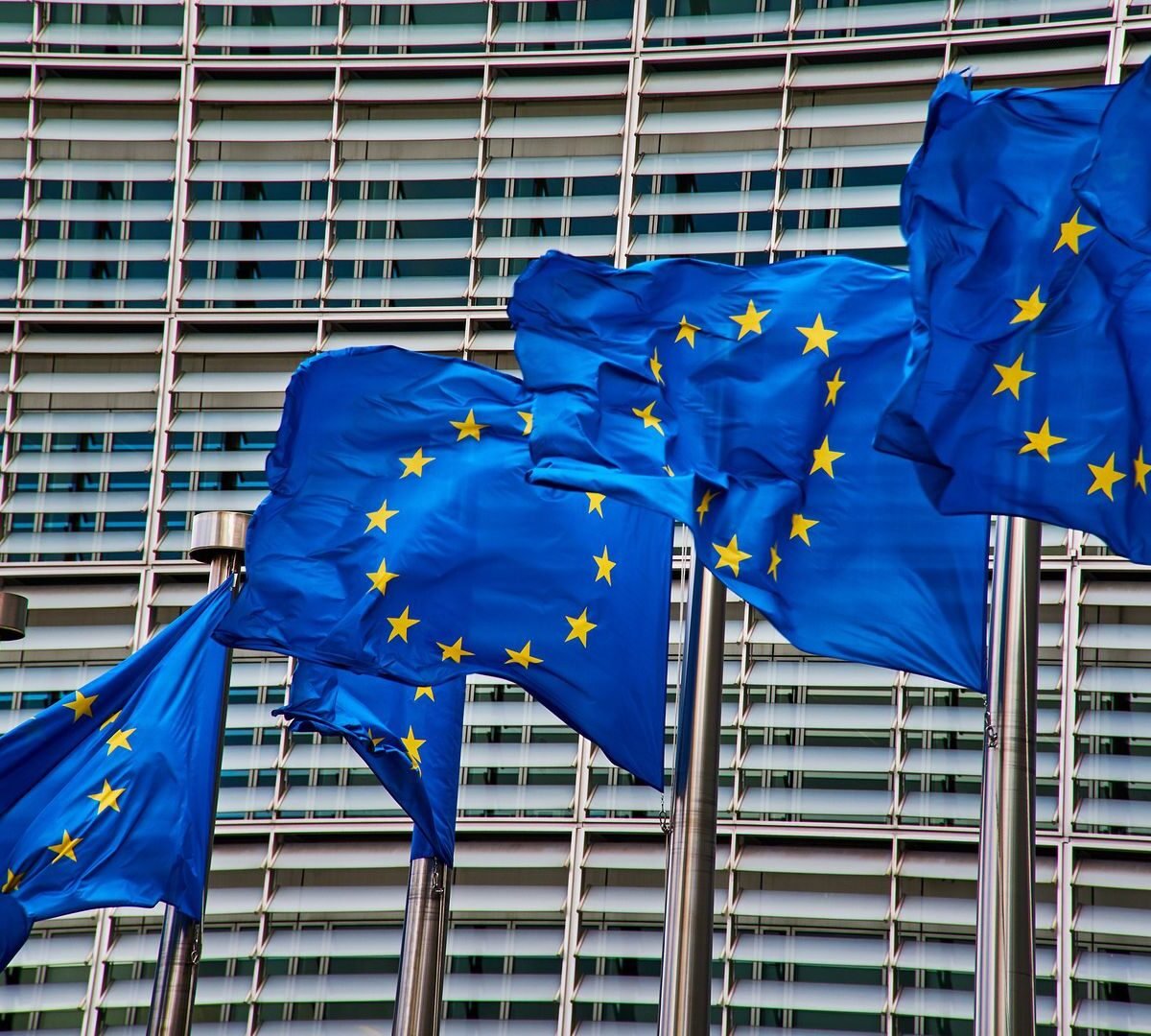 Privacy Experts Warn That Chat Control Poses Significant Risks to Society - Tech Digital Minds