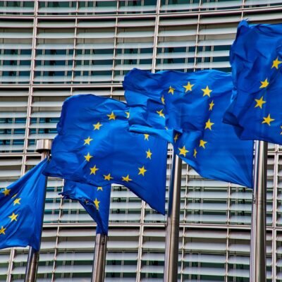 Privacy Experts Warn That Chat Control Poses Significant Risks to Society - Tech Digital Minds